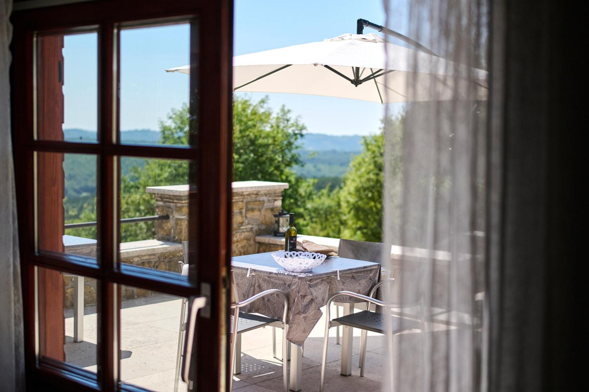 Casa Del Conte - Peaceful Hideaway In North Istria Villa Grožnjan Kültér fotó